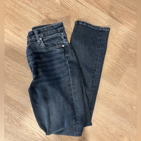 Evereve Denim - Evereve the Ever Straight Denim Jeans